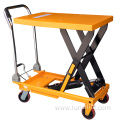 Pedal hydraulic mold lifting platform